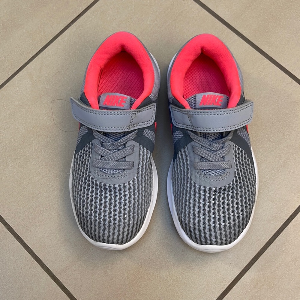 Nike shoes